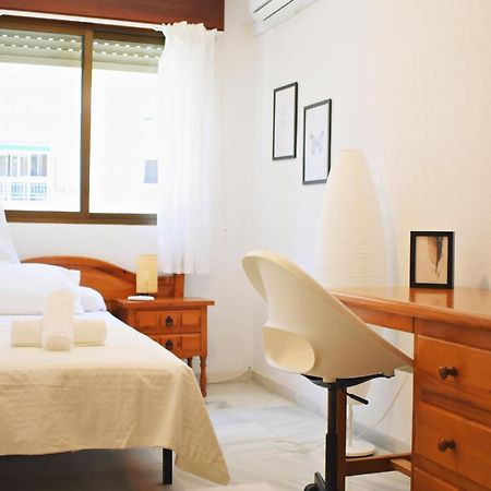 Amplio Y Luminoso Apartamento Cerca Del Centro Y La Playa Con Piscina Y Parking Privado Málaga Eksteriør bilde