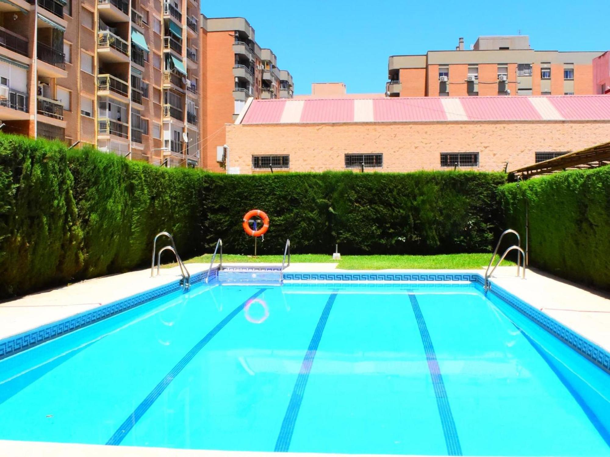 Amplio Y Luminoso Apartamento Cerca Del Centro Y La Playa Con Piscina Y Parking Privado Málaga Eksteriør bilde