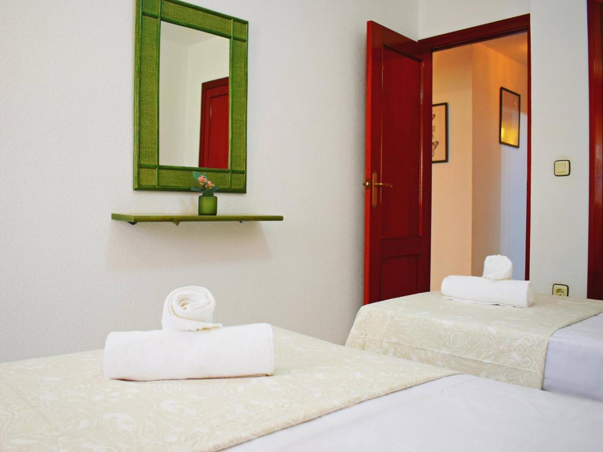 Amplio Y Luminoso Apartamento Cerca Del Centro Y La Playa Con Piscina Y Parking Privado Málaga Eksteriør bilde