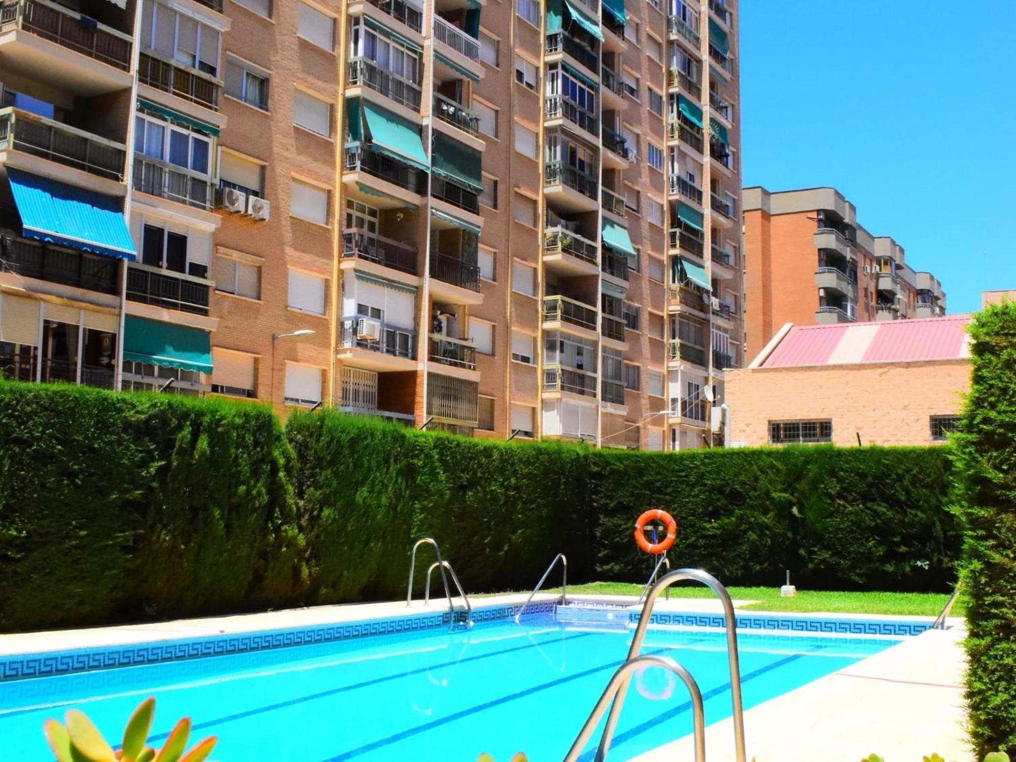 Amplio Y Luminoso Apartamento Cerca Del Centro Y La Playa Con Piscina Y Parking Privado Málaga Eksteriør bilde